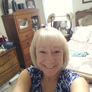 Meet your Posher, Toni